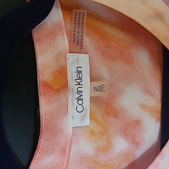 EUC 2x Calvin Klein Blouse - Picture 2 of 5